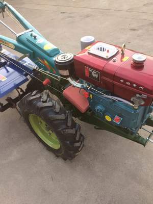 农用旋耕机犁地开沟器起垄机配件 15马力手扶拖拉机的多功能组合与选购指南